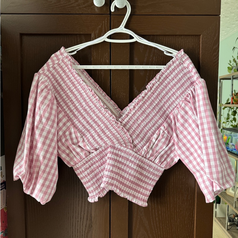 NWT - Abercrombie & Fitch Pink Gingham Smocked Women's Top